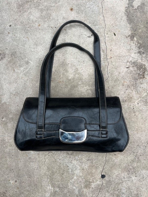 Producto - Minibag/Cargera Cuero L