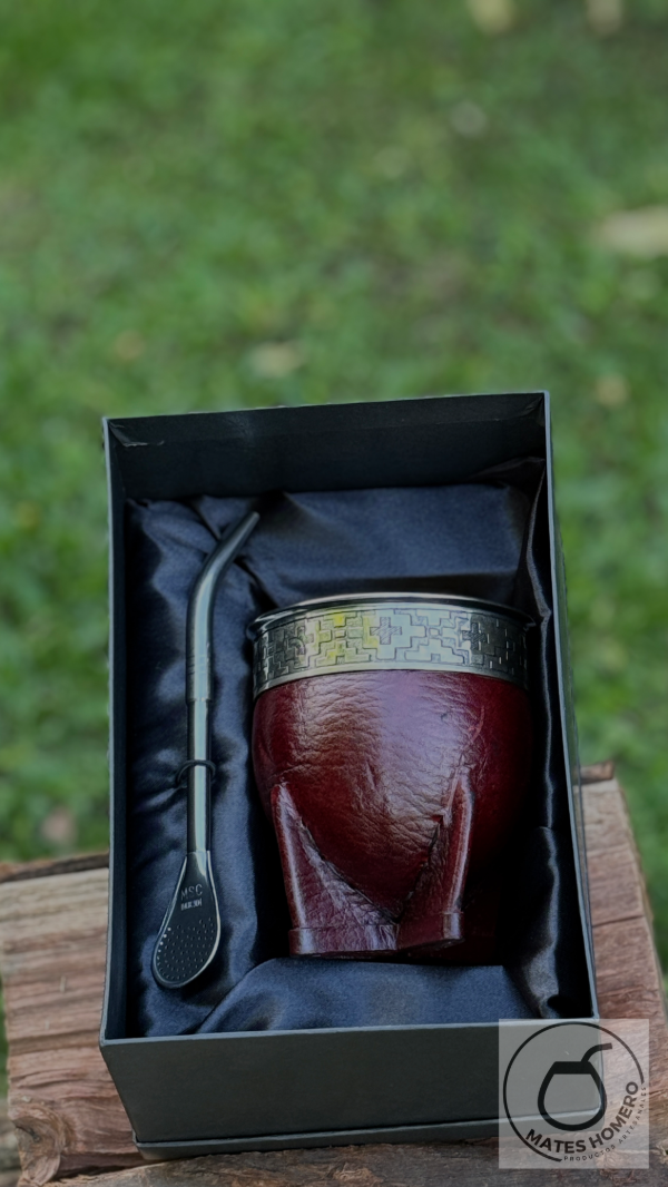 Producto - COMBO MATE IMPERIAL BORDO + BOMBILLA
