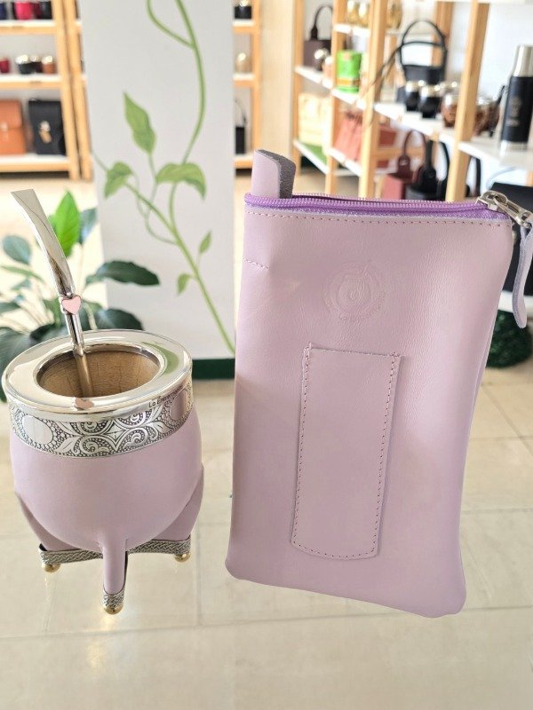 Producto - Combo mate rosa yerbera bombilla corazón