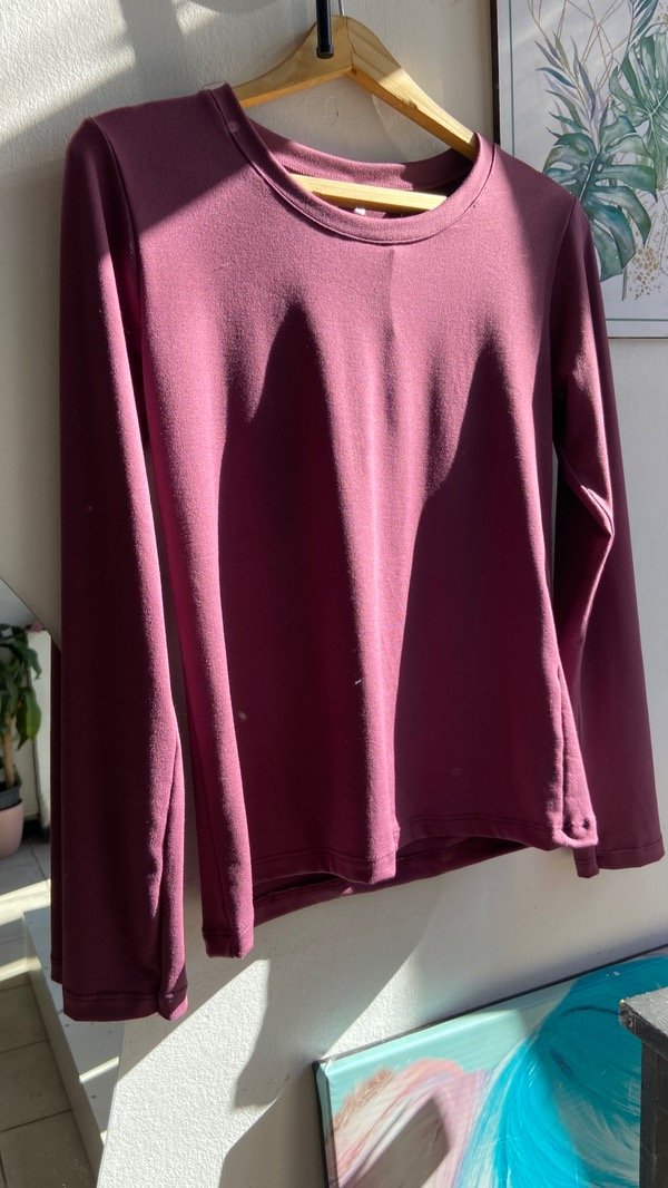 Producto - Camiseta modal larga