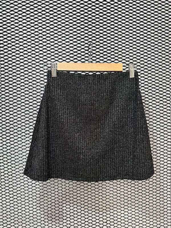 Producto - Mini lanilla URBAN OUTFITTERS TS