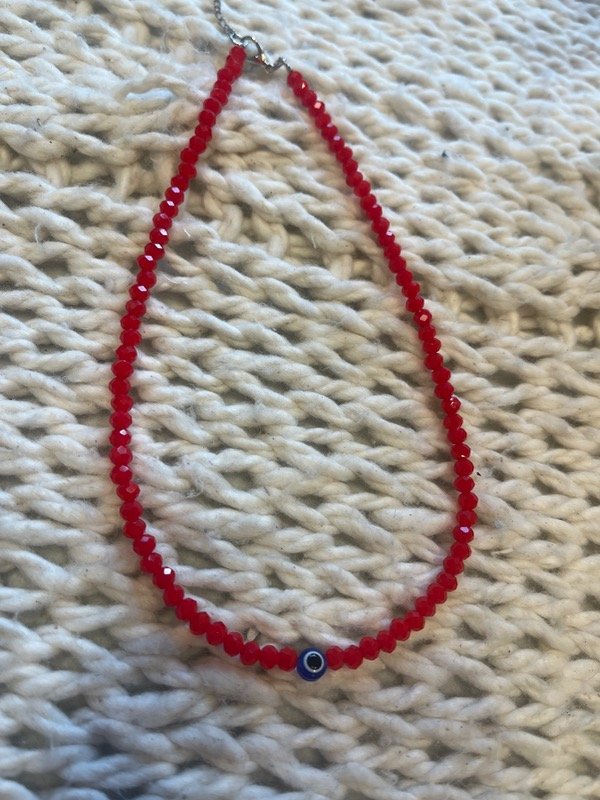 Producto - Collar Rojo de Protección