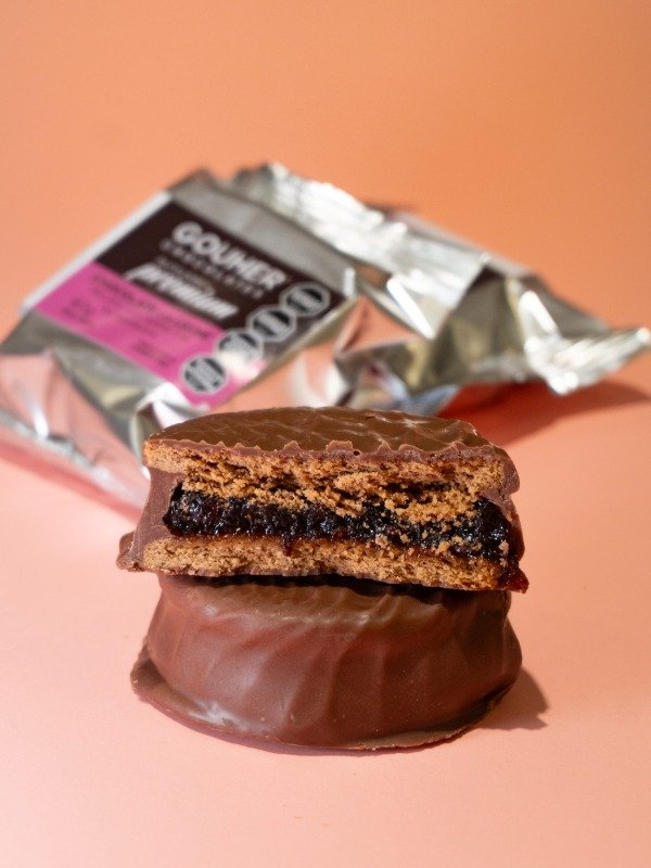 Producto - Alfajor de chocolate con leche relleno con mermelada de frambuesa