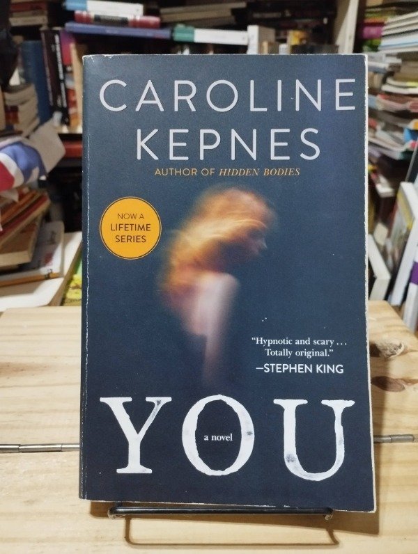 Producto - YOU - Caroline Kepnes