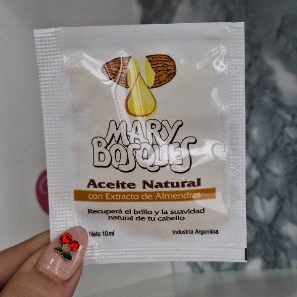 Producto - Aceite natural con extracto de Almendras 10ml