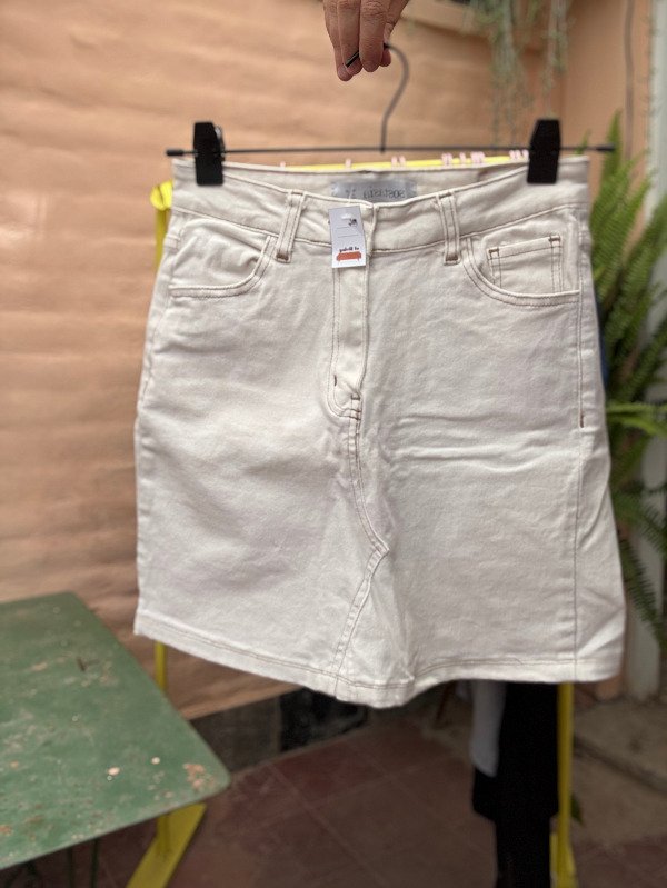 Producto - POLLERA ISOSTASIA 40