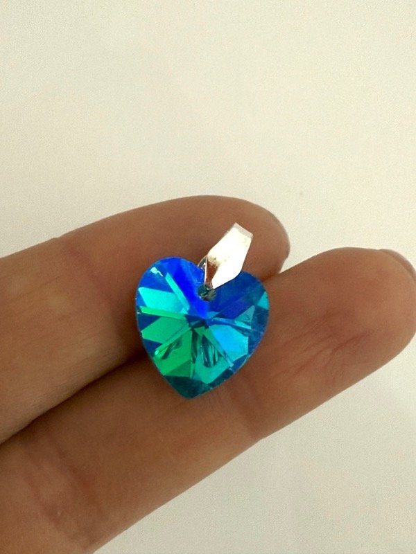 Producto - DB640 Dije corazón tornasolado 1,5 cm acero blanco