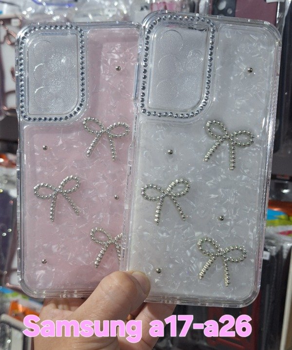 Producto - Fundas reforzadas 360 nácar con charm. Samsung a17-a26