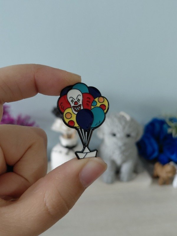 Producto - Pin metalizado - IT #2003