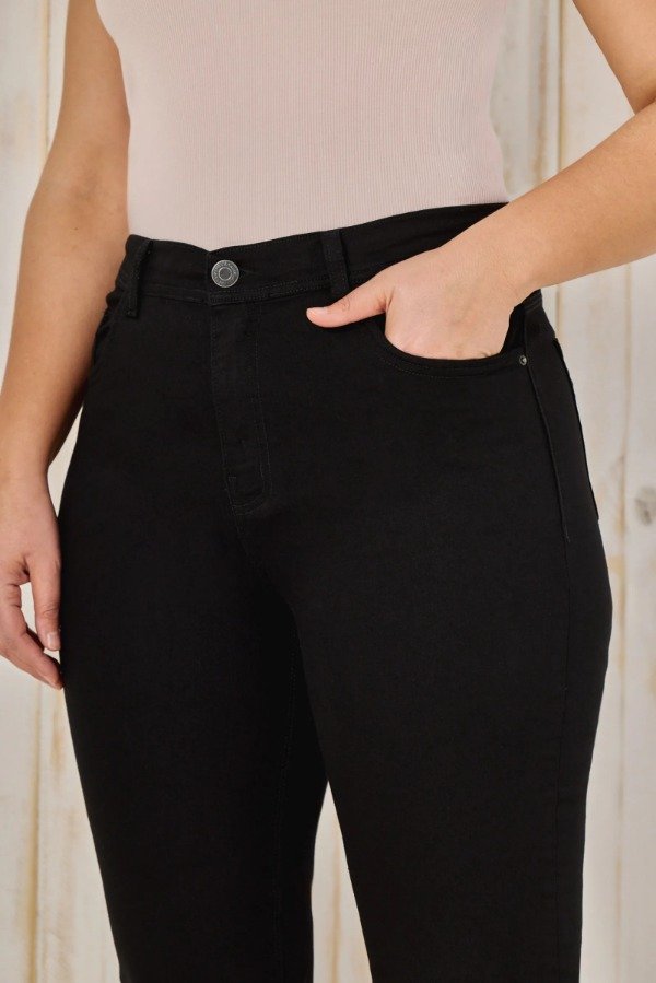 Producto - Jean CENITHO chupin negro clásico - elastizado (talles 46 al 60) - 2
