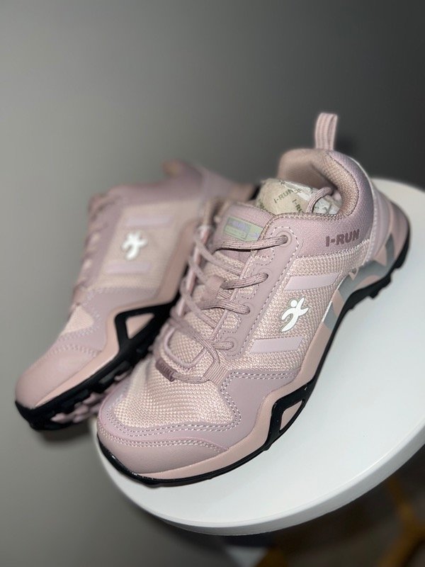 Producto - Zapatillas rosa viejo trekking 038