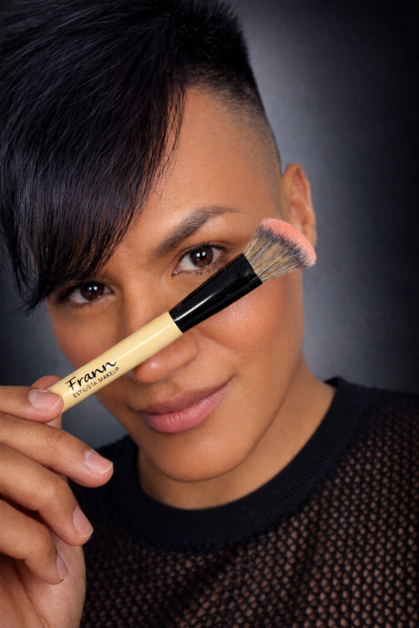 Producto - BROCHA CONTORNO Y RUBOR Y BASE FRANN ESTILISTA MAKEUP - 1