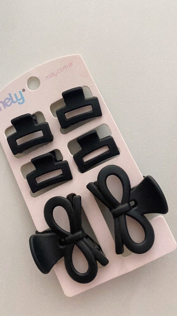 Producto - Set de broches Mely. Negro