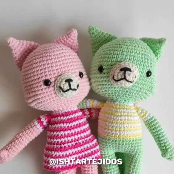 Producto - Gato de apego. Amigurumi tejido a crochet