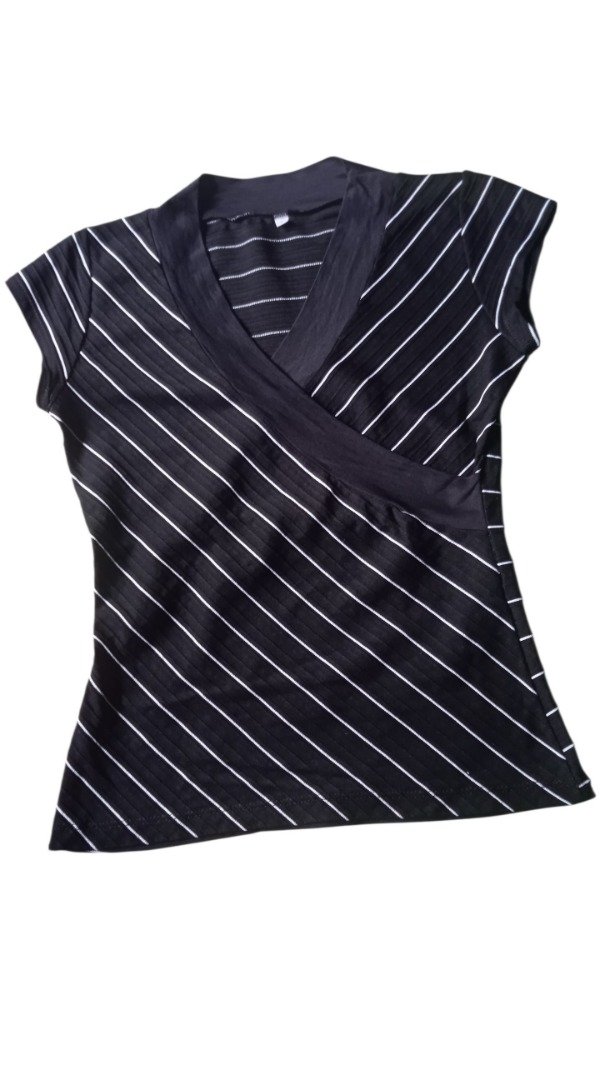 Producto - Top v rayas