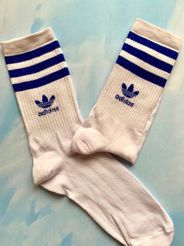 Producto - Adidas rayas azules