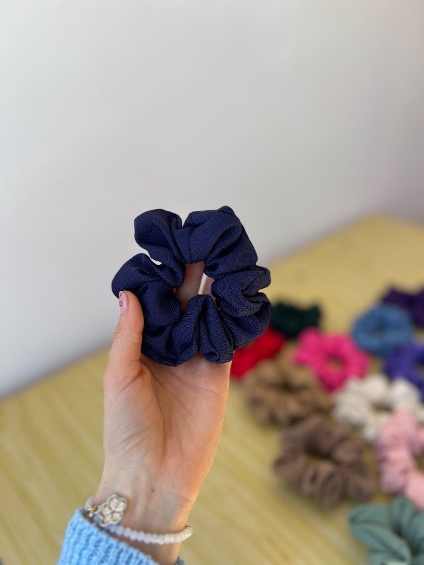 Producto - Scrunchie tropical azul marino - 0