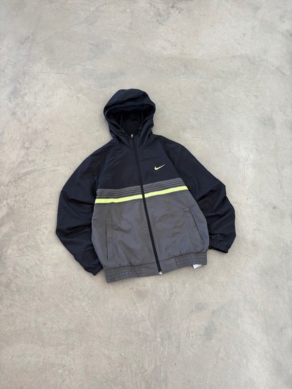 como saber si una campera nike es original