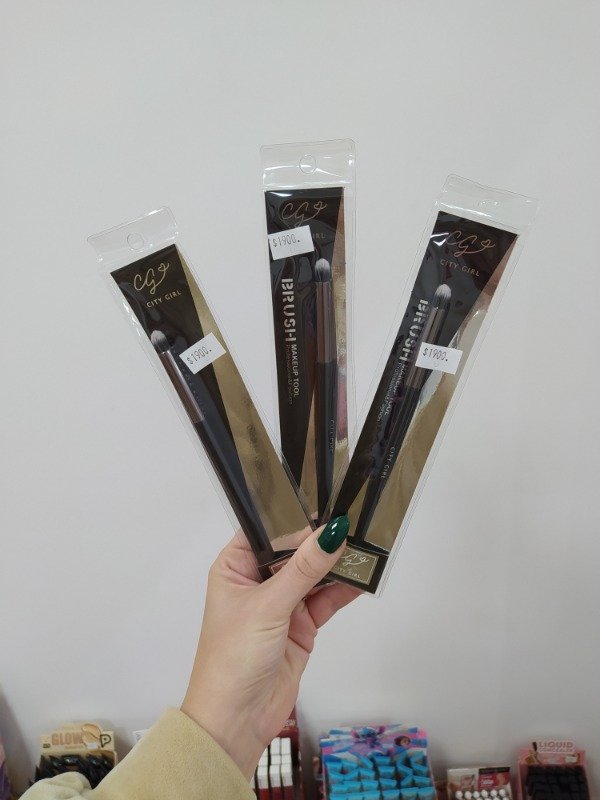 Producto - Brocha maquillaje city girl unidad