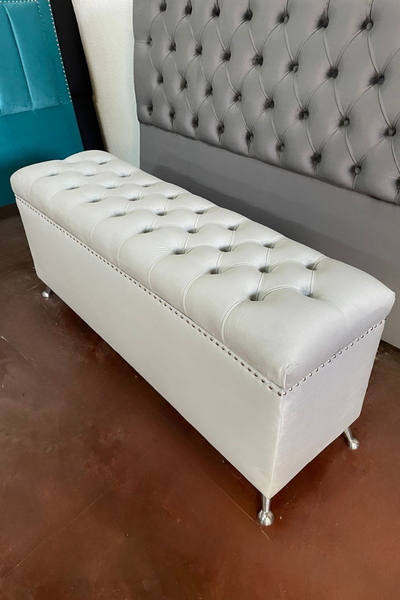 Producto - Bauleras con Patas y Tachas