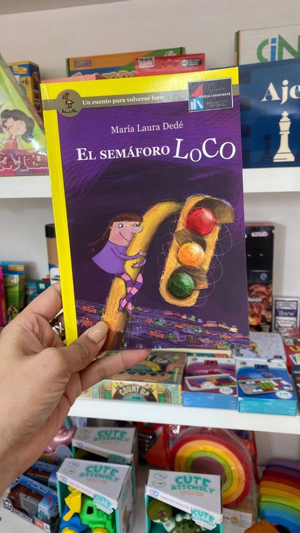 Producto - Libro " El semáforo rojo" de Maria Laura Dedé