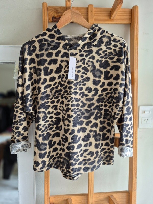 Producto - Buzo Rústico Animal Print