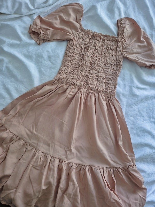Vestido Princesa Beige Corto