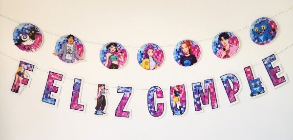 Producto - K Pop Demon Hunters Set X 2 Guirnaldas Feliz Cumple + Banderin