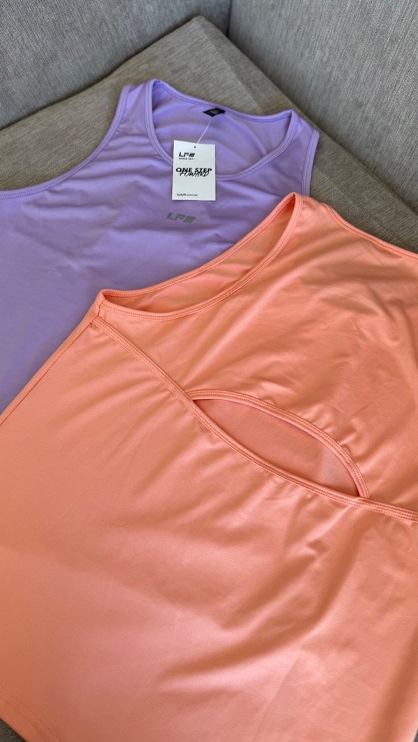 Producto - Musculosa AWAY