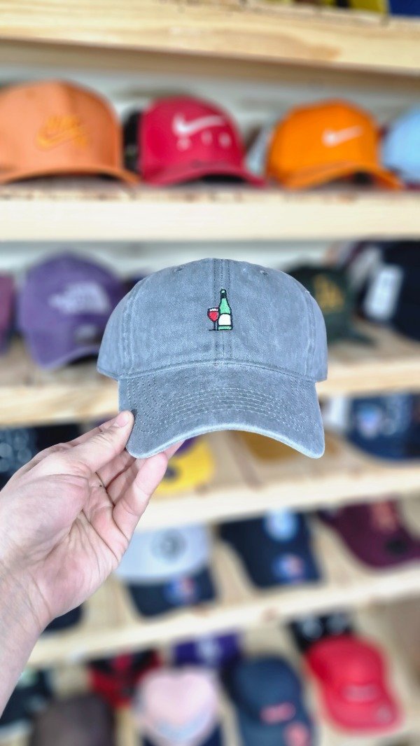 Producto - GORRA VINTAGE VINO GRIS