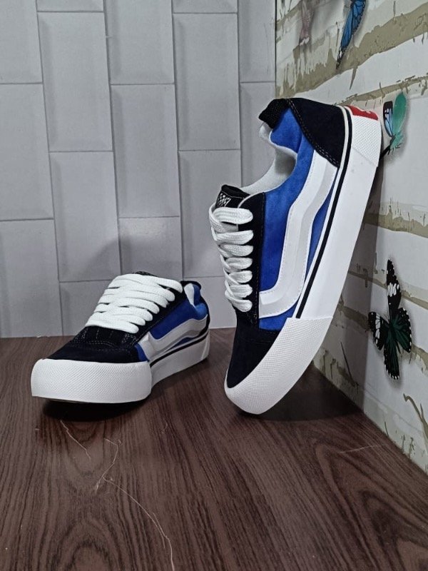 Producto - Zapas VANS Azules Premium