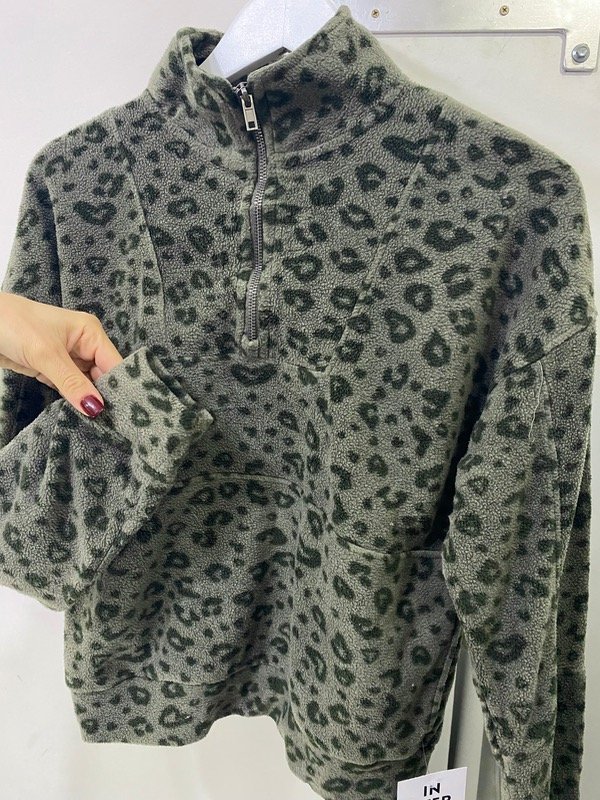 Producto - BUZO POLAR ANIMAL PRINT IMPORTADO COZIE