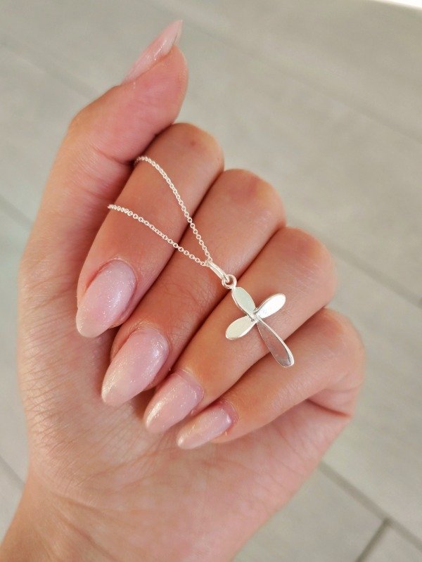 Producto - Conjunto dije cruz redonda chata