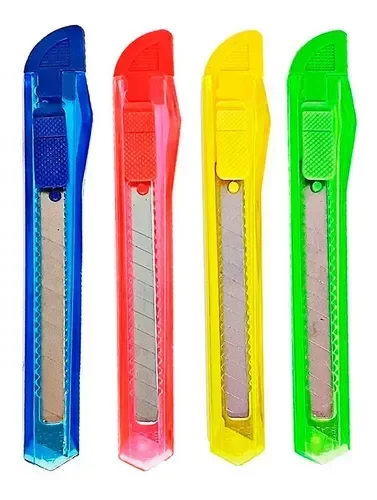 Producto - Cutter chico de plastico