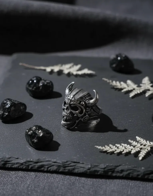 Producto - Anillo calavera vikinga