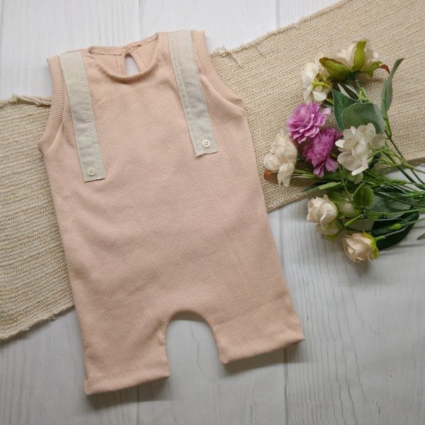 Producto - Romper color marrin claro 3-4m