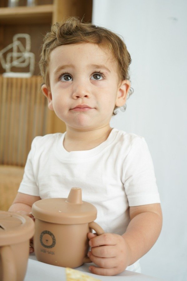 Producto - Vaso de silicona antiderrame con asas Wai-Wai