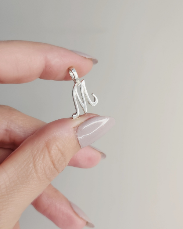 Producto - Iniciales cursiva mayúscula Plata925