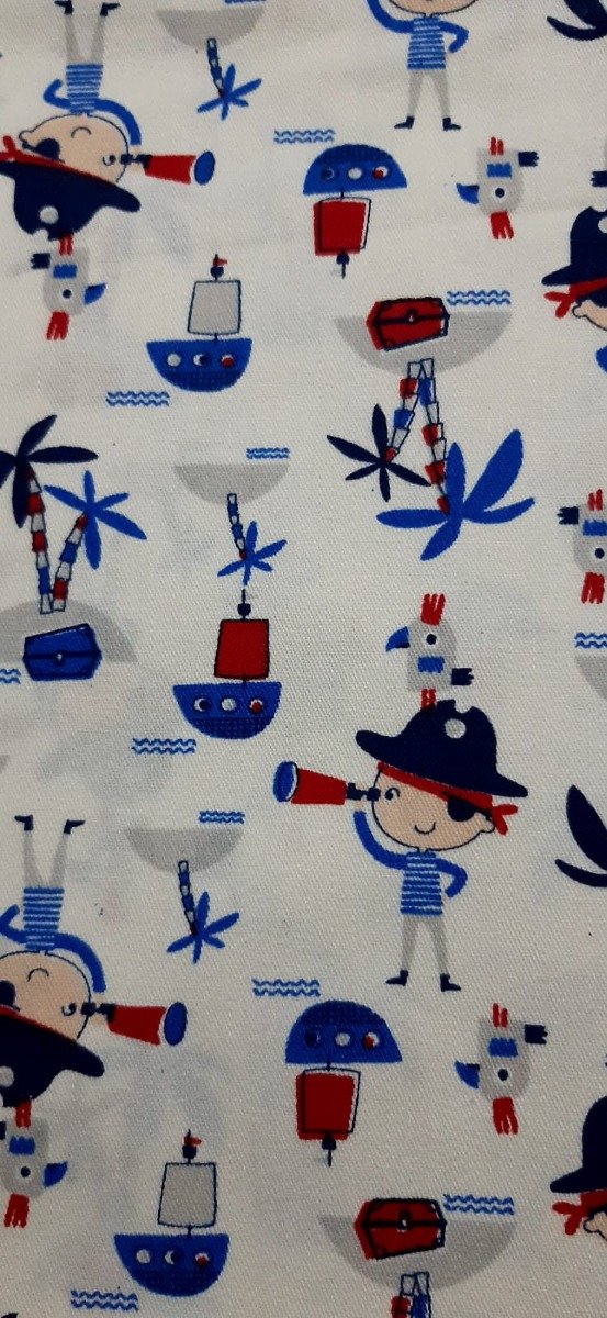 Producto - Portachupetes piratas