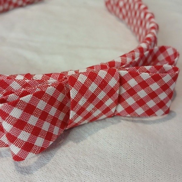 Producto - Vincha cuadrlle roja