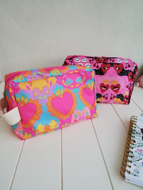 Producto - Cartuchera/Neceser Corazones