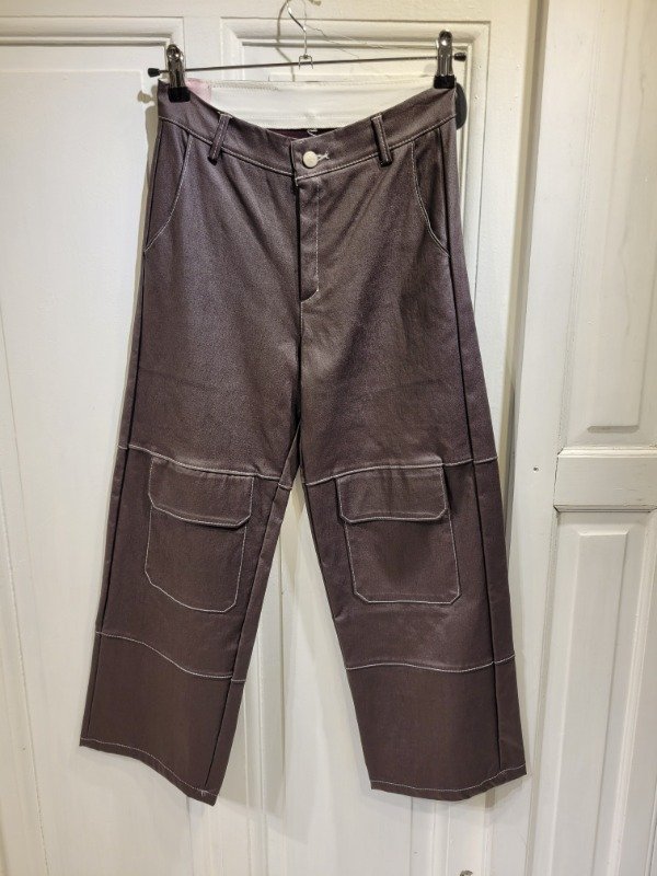 Producto - Pantalón SO CIPPO gris cargo engomado Nuevo C/etiq Talle 16 años - PRECIO: 24X