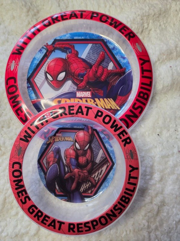 Producto - Set de Plato playo + Plato Hondo Hombre Araña