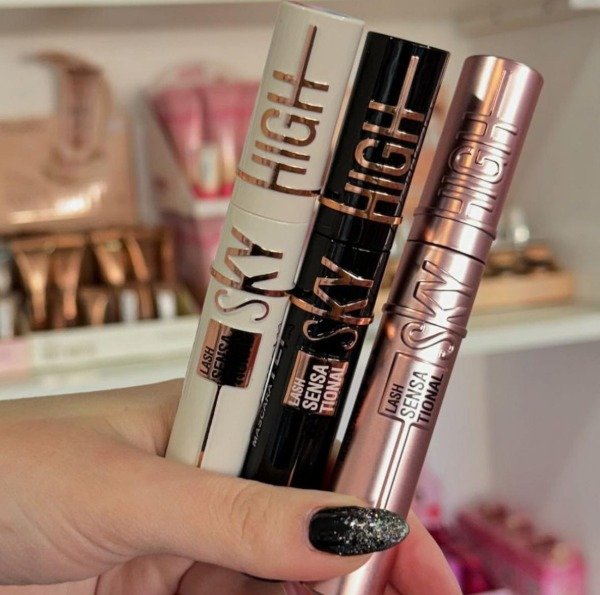 Producto - MASCARA DE PESTAÑAS SKY HIGH -TEI