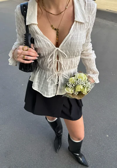 Producto - Blusa frunce marfil Bershka Talle M