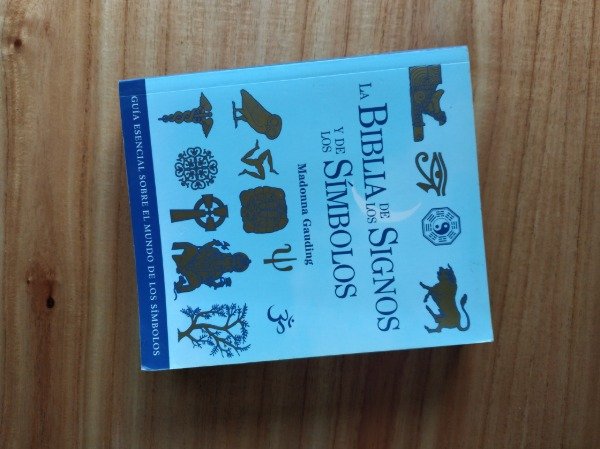 Producto - La biblia de los signos y los simbolos
