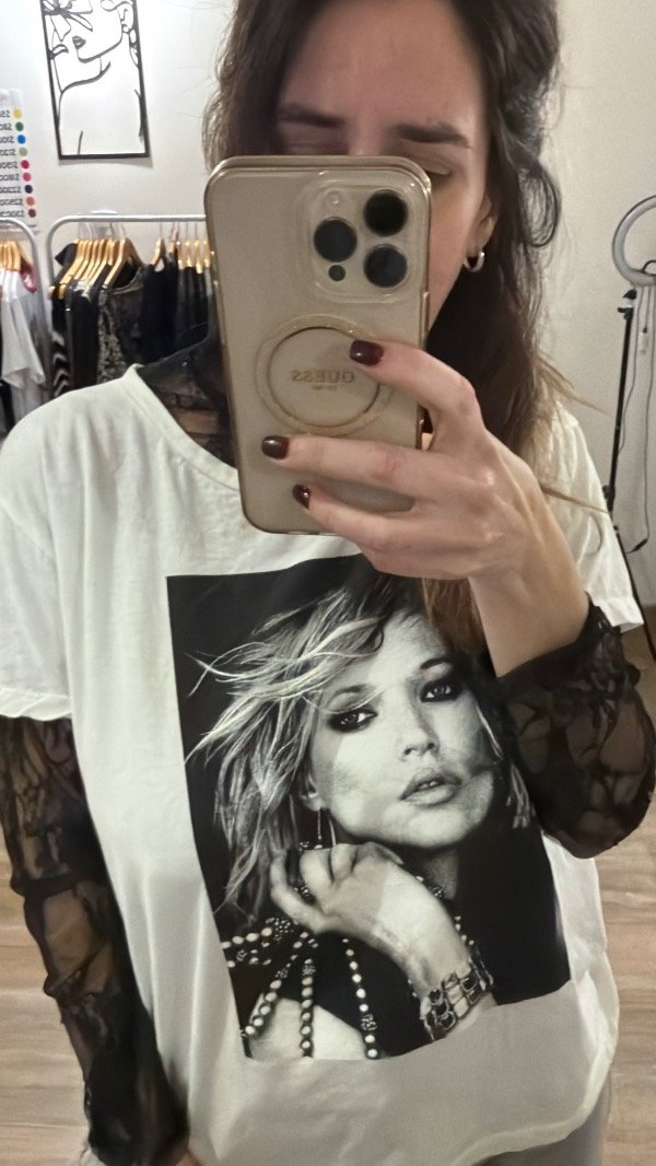 Producto - Remera Kate Moss en natural - 1
