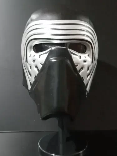 Producto - Casco Kylo Ren 1:1 Tamaño Estándar Star Wars, NUEVO