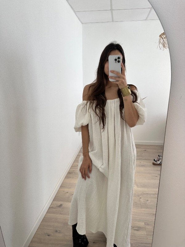 Producto - Vestido almendro blanco