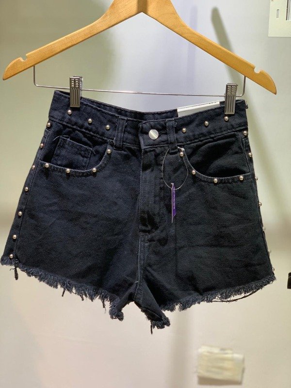 Producto - Short tachas talle 34,36